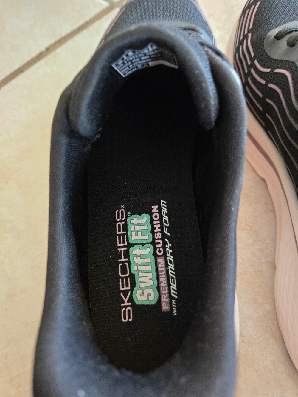 Skechers Black Sneakers with Purple Accents. Size 8. - Picture 6 of 10